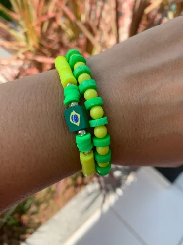 Kit 02 pulseiras feminina Brasil fecho ajustável