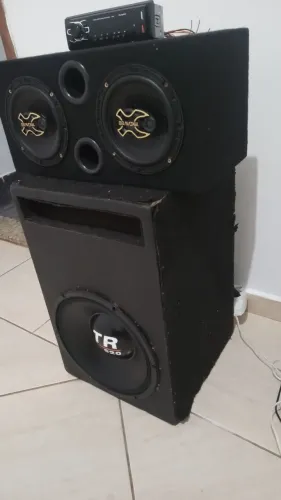 Caixa de som 12 polegadas