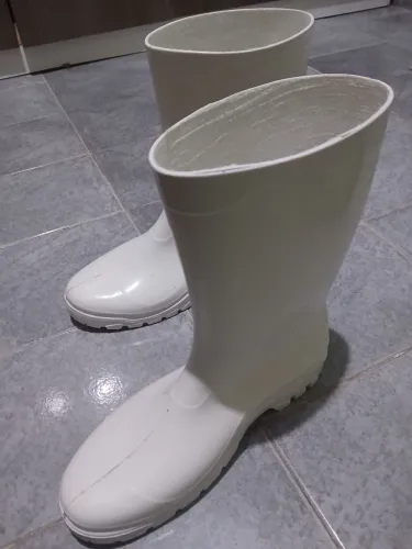 Bota branca