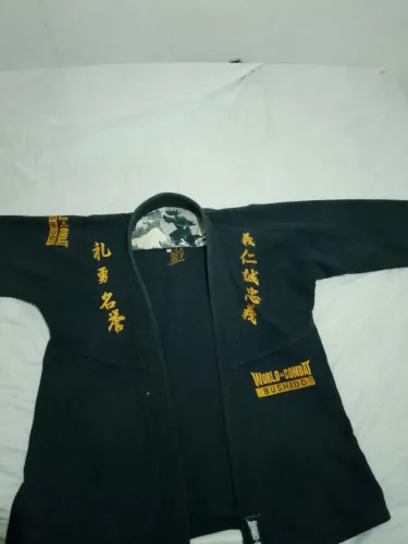 Kimono a1 wold combat bushido - black gold