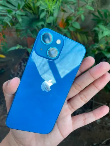 iPhone 13 mini