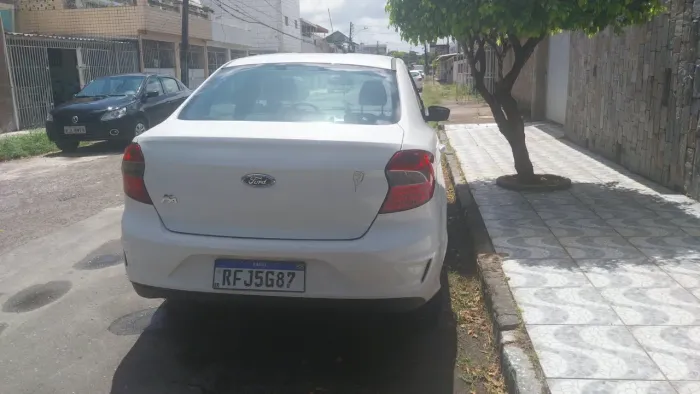 Ford KA 1.5 Sedan SE 12V Flex 4P Mec. 2021