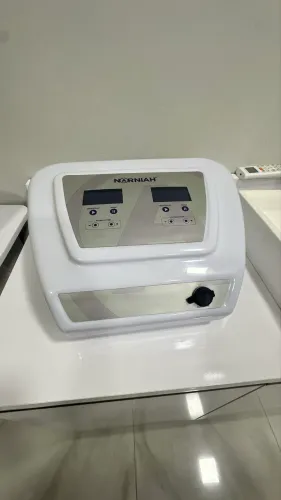 NARNIAH SHOCKFREQUÊNCIA MEDICAL SAN - APARELHO DE ULTRAFREQUÊNCIA E ONDAS DE CHOQUE + mesa