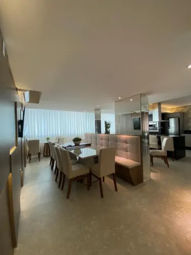 Divido apartamento em meia praia Itapema