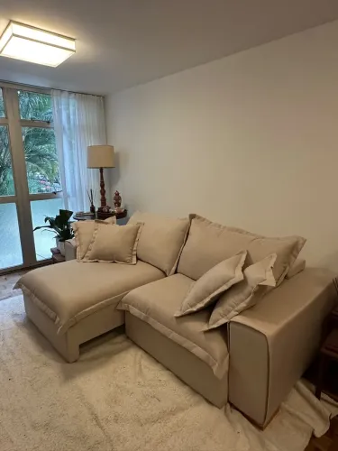 Vendo Sofá 3000,00 2,50m 3 meses de uso novinho