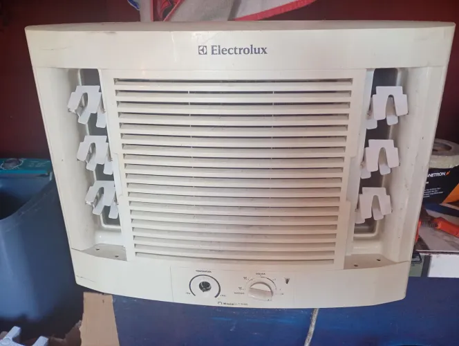 Ar condicionado 250 reais