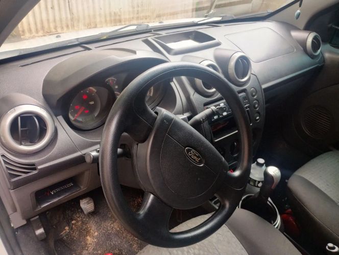 Imagem de Ford Fiesta Sed. 1.6 8V Flex 4P 2011