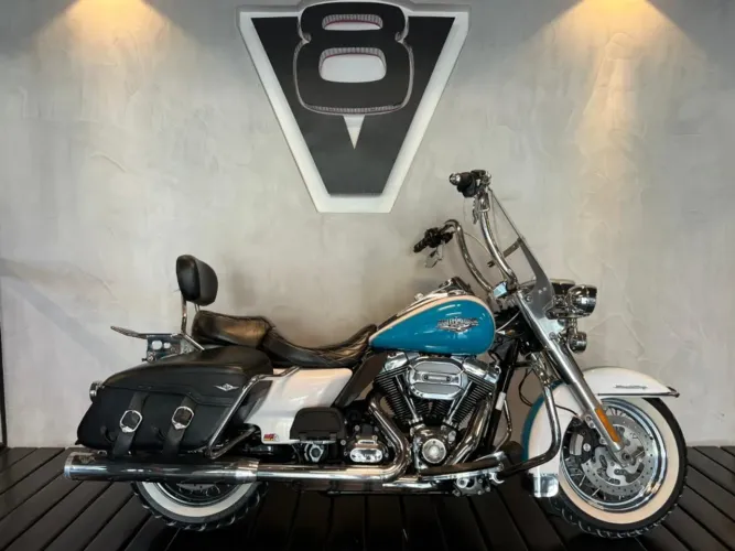 Harley-davidson Road king classic flhrc 2016