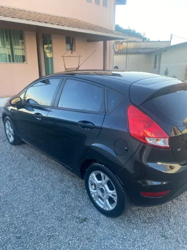 Ford Fiesta 1.6 16V Flex Mec. 5P 2015
