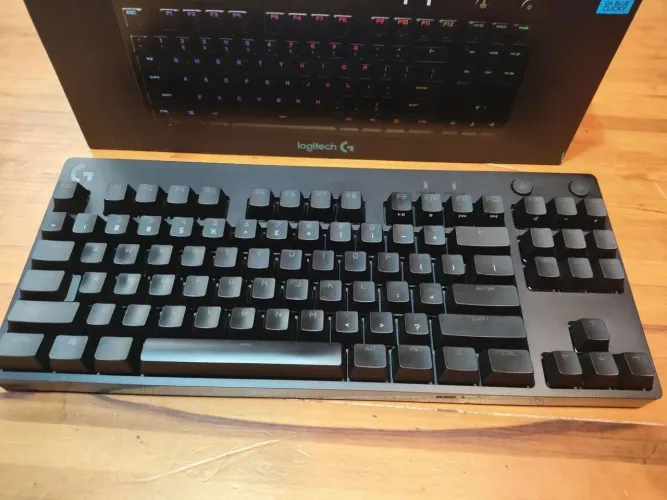 Teclado mecânico Gamer