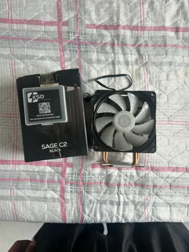 Kit Xeon E5-2420 + 2 Coolers para Processador - R$ 100