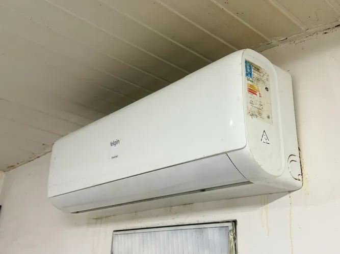 Split inverter 18000 btus