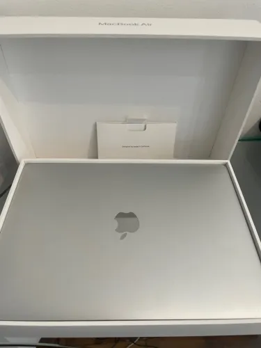 MacBook Air M1