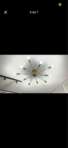 Iluminação spot e lustre
