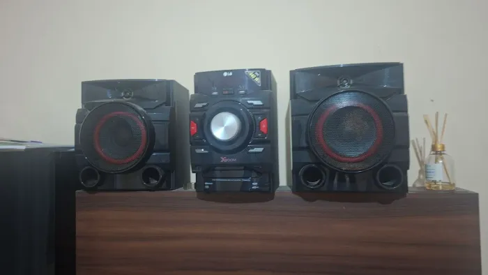 APARELHO DE SOM 400 WATTS BLUETOOTH CD RÁDIO PEN DRIVE