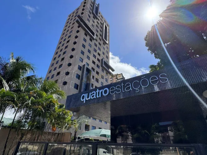 Apartamento mobliado 2 quartos e suíte em Candelária
