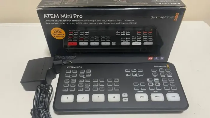 Mesa de Corte ATEM Mini Pro Blackmagic - Switcher HDMI