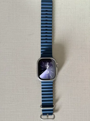 Apple Watch Ultra 2 - 49mm - Titânio