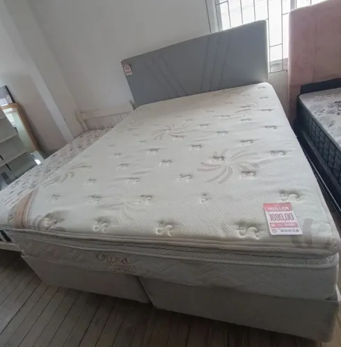 Cama Queen