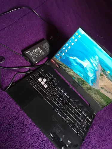Laptop