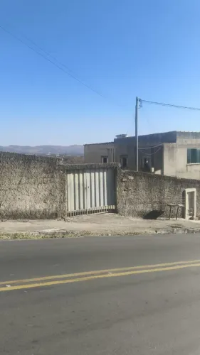Imóvel para aluguel tem 35 metros quadrados com 1 quarto