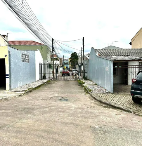 Sobrado com 3 dormitórios à venda, 130 m² por R$ 380.000,00 - Sítio Cercado - Curitiba/PR