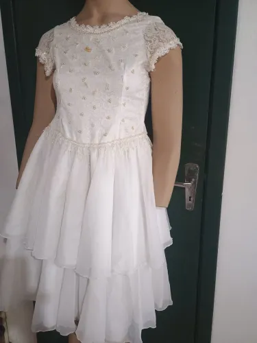 Lindo Vestido com Tiara - Ocasiões Especiais