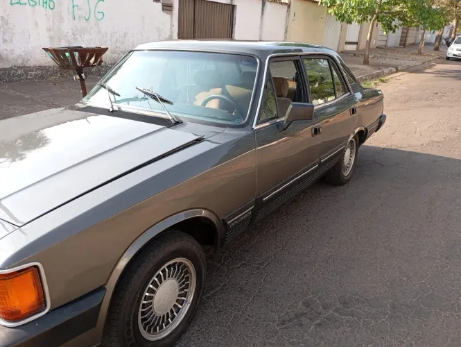 Chevrolet Opala Diplomata/diplom. SLE 4.1/2.5 1986