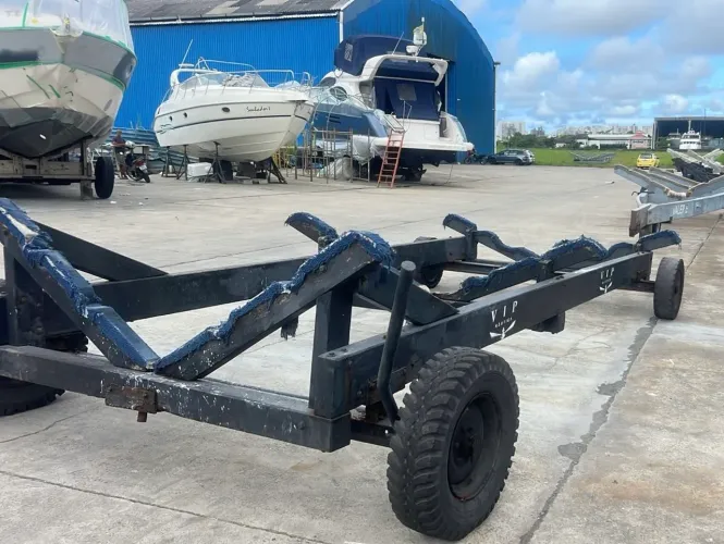 Carreta De Encalhe P/ Lancha Até 38 Pés