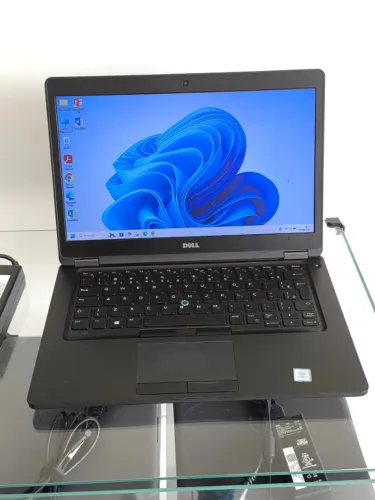 Notebook Dell Latitude 5480 | i5-7200U | 8GB | 240GB SSD | HD 620 | 14"