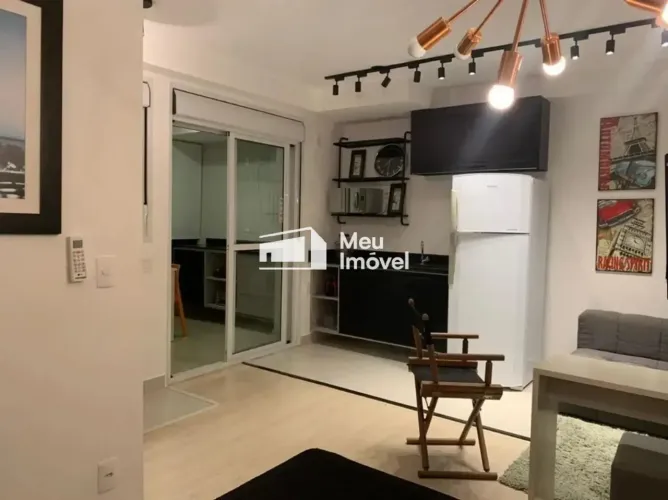 Imóvel para aluguel tem 40 metros quadrados com 1 quarto