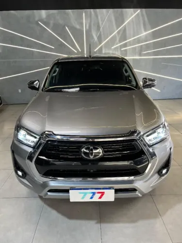 Toyota Hilux CD SRX 4X4 2.8 TDI 16V Diesel Aut. 2024
