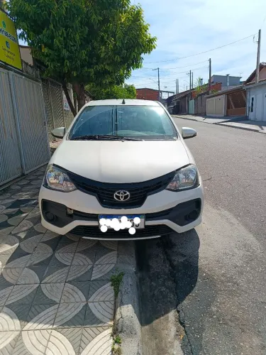 Toyota Etios X Plus 1.5 Flex 16V 5P Mec. 2020