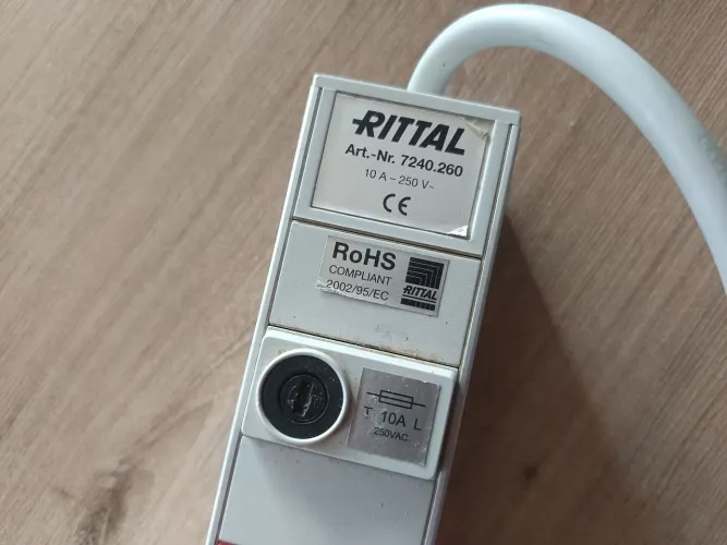 Estencao Rittal