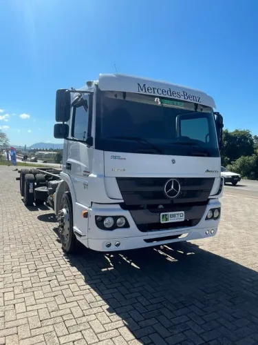 Mercedes Benz 2430