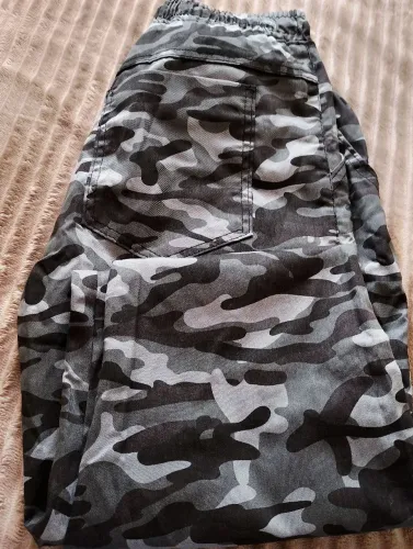 Calça masculina camuflada m