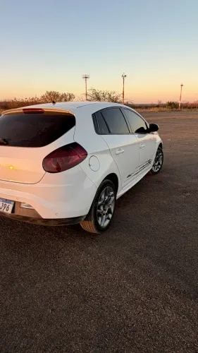 Fiat Bravo Essence 1.8 Flex 16V 5P 2014