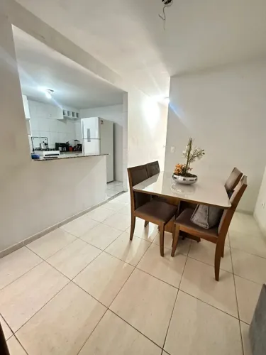 Casa Geminada a venda no Bairro Coqueiros