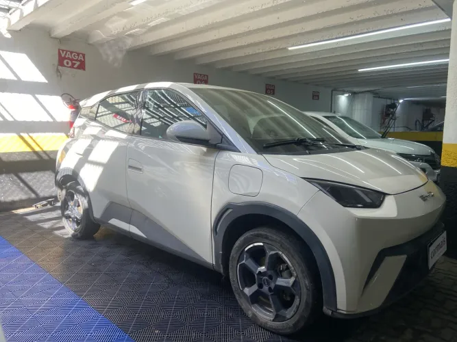 BYD Dolphin Mini (Elétrico) 2025