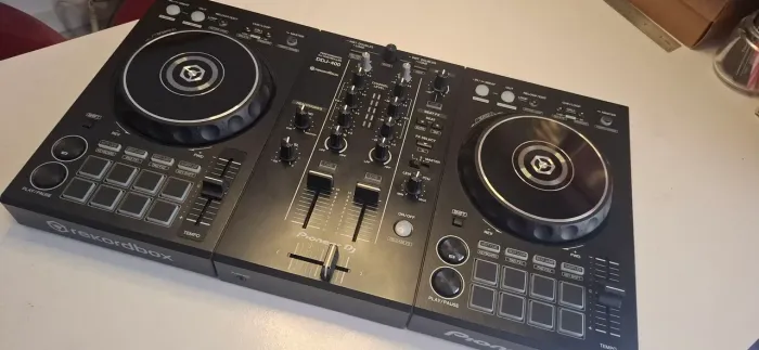 DDDJ 400 Ótimo Estado