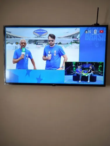Smart TV LG 43" Full HD Modelo 43LM6300