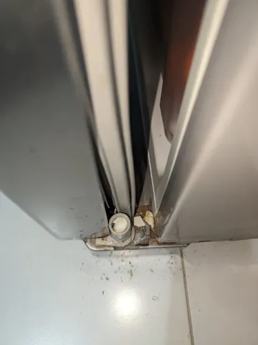 Geladeira Electrolux 428l usada com avaria 