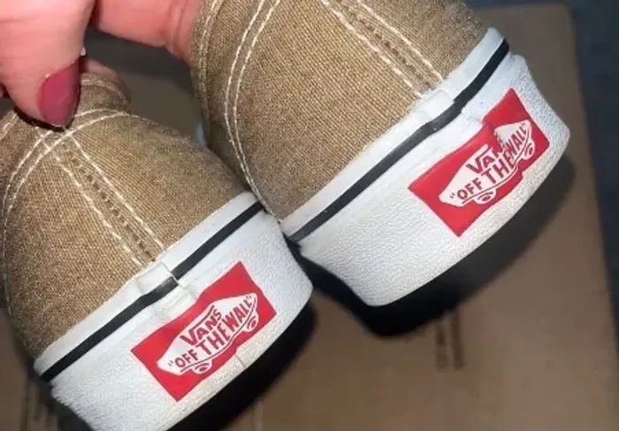 Tênis Vans Old Skool Dourado