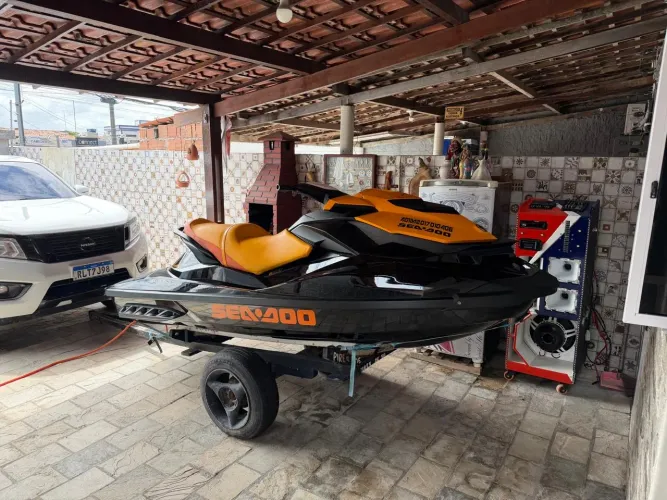 Jet ski seadoo 2017