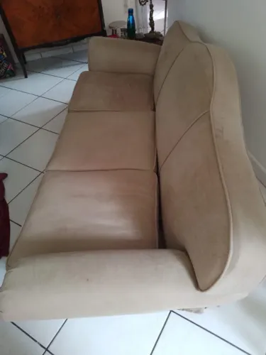 sofa de 3 lugares estilo ingles