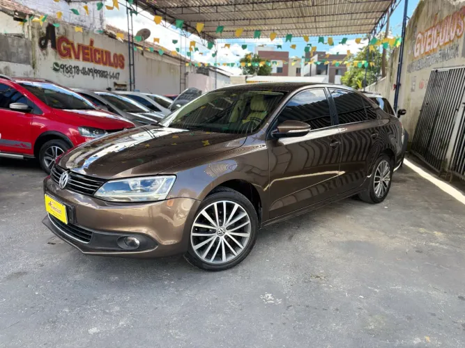 Volkswagen Jetta Comfortline 2.0 T.flex 8V 4P Tipt. 2012