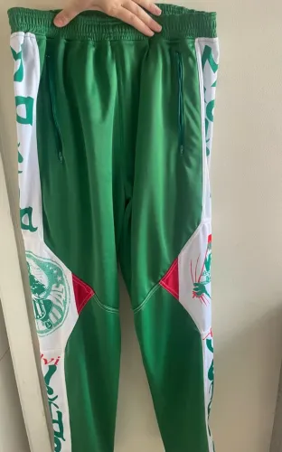 Calça mancha verde
