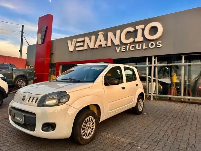 Fiat Uno Vivace Celeb. 1.0 EVO F.flex 8V 5P 2016