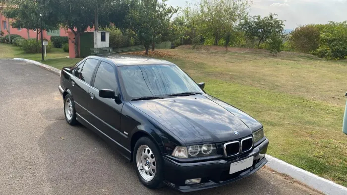 BMW 323I A 2.5 24V 1998