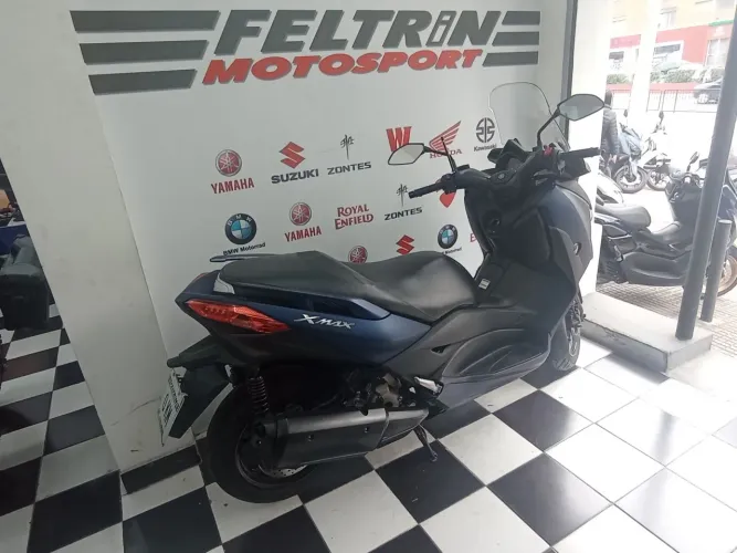 YAMAHA XMAX 250 ABS